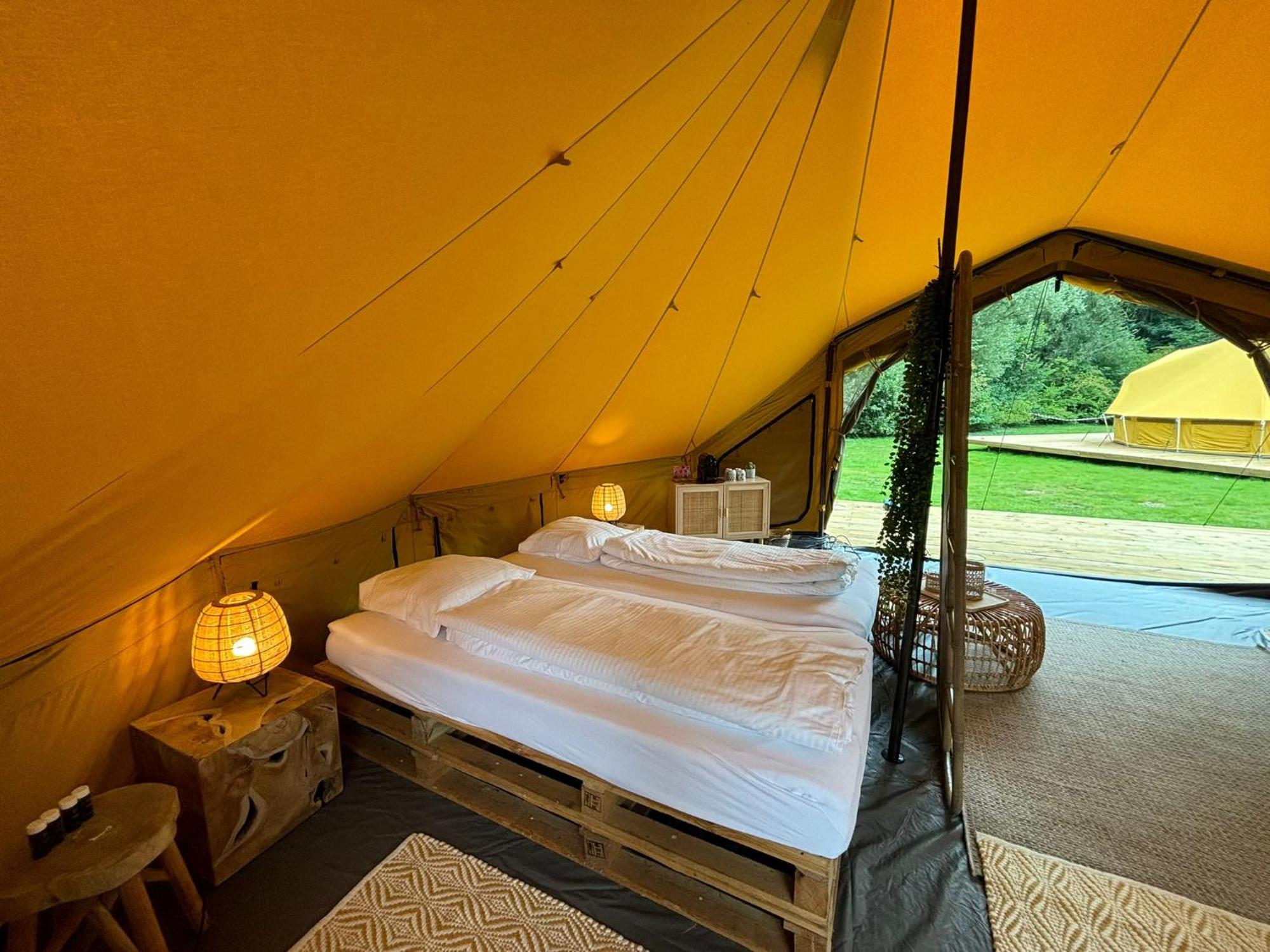 Glamping Bivak - Urban Gardens Gent Hotel Exterior foto